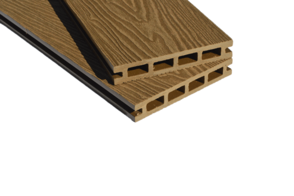 Natural Wood Oak Deep WoodGrain Composite Decking