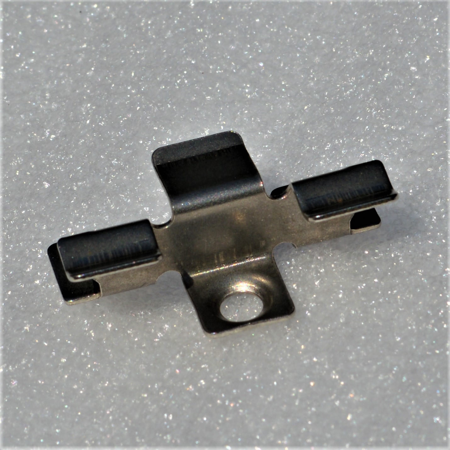 Stainless Steel Jointing Clip for Composite Decking Boards Rockwood WPC